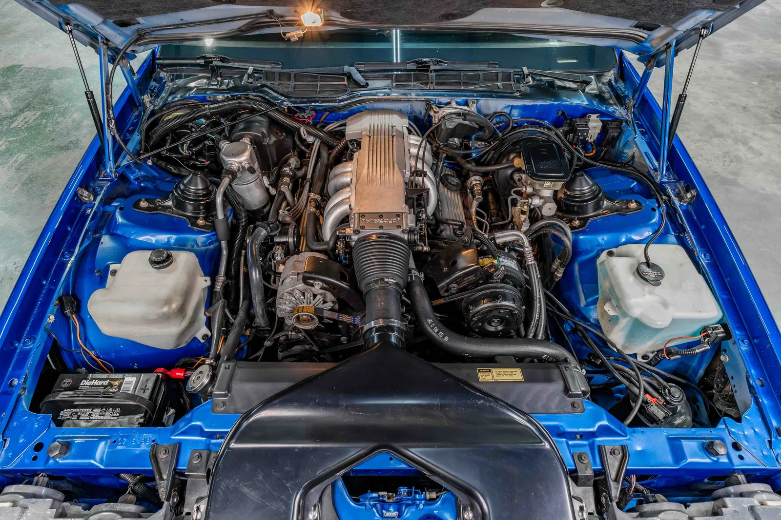 1986-Chevrolet-Camaro-Bright Blue Metallic-149653--42.jpg